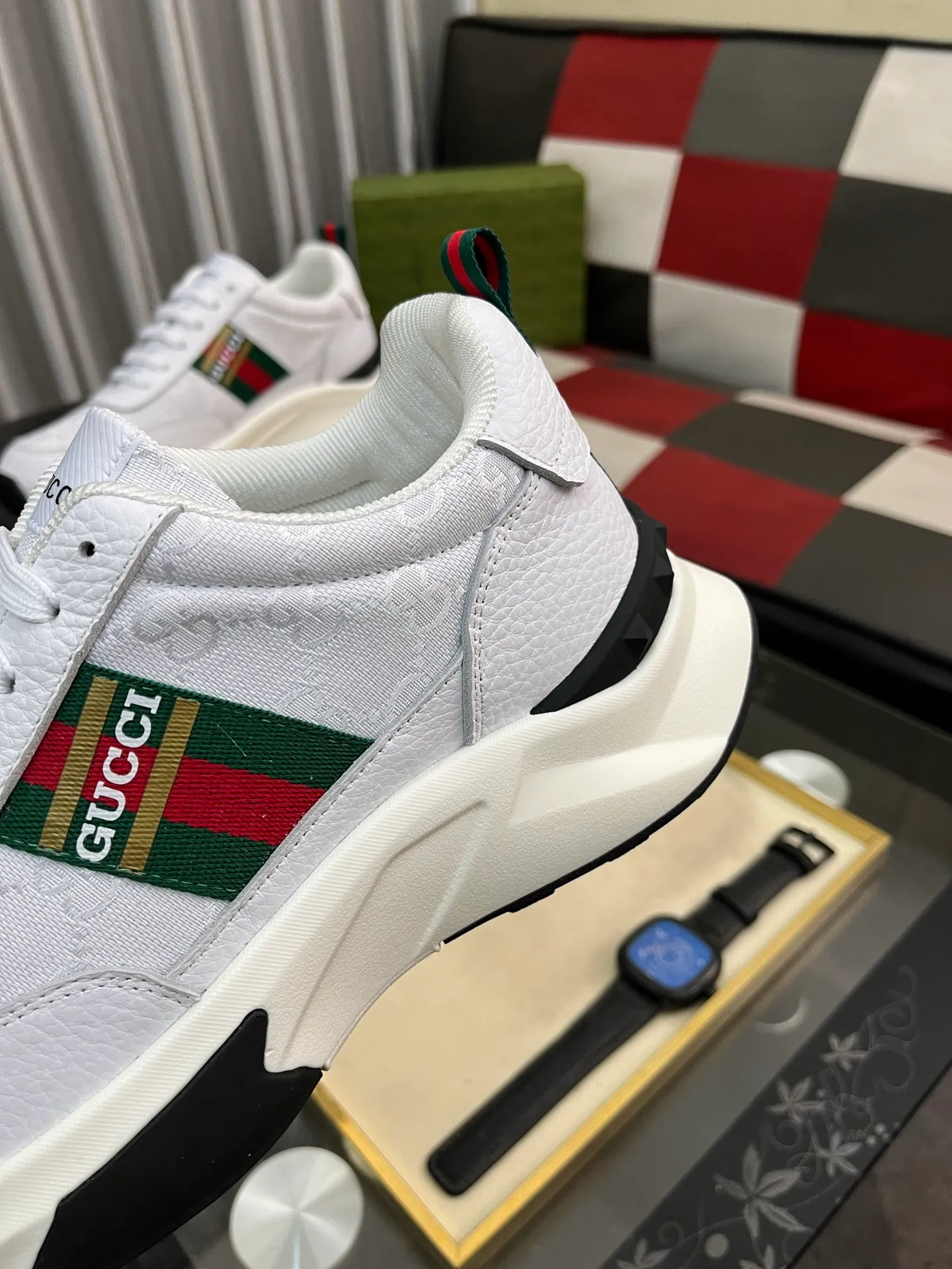 Men's Men's Shoes 💰458 ⌚️⌚️[GUCCI] Gucci men's casual shoes are absolutely popular 🔥The ultimate matching item for trendy men! The charm of super texture is irresistible, the main recommendation, the flower leather color is bright! The upper is made of high-quality brand printed fabric with cowhide, breathable leather lining and wear-resistant rubber sole, noble and elegant! Extremely comfortable🎁🎁You can be as handsome as you want💪 38-445⃣️colors available